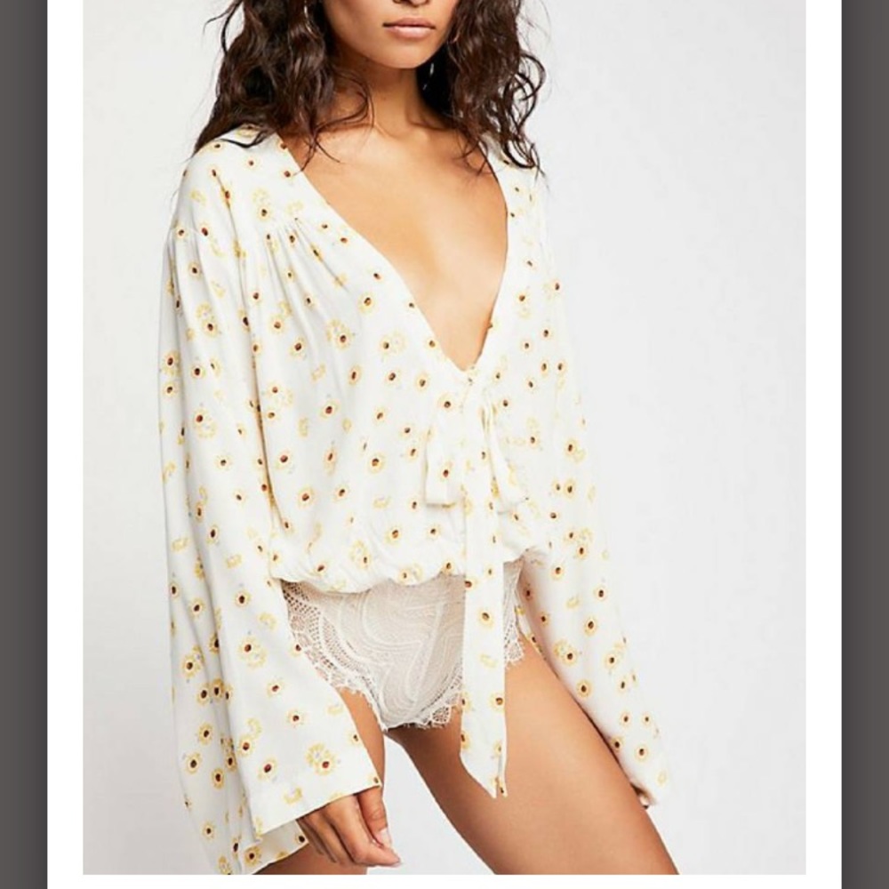 Forties Feel bodysuit